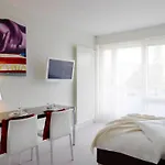 Visionapartments Rue Caroline - Contactless Check-In Apartment Lausanne